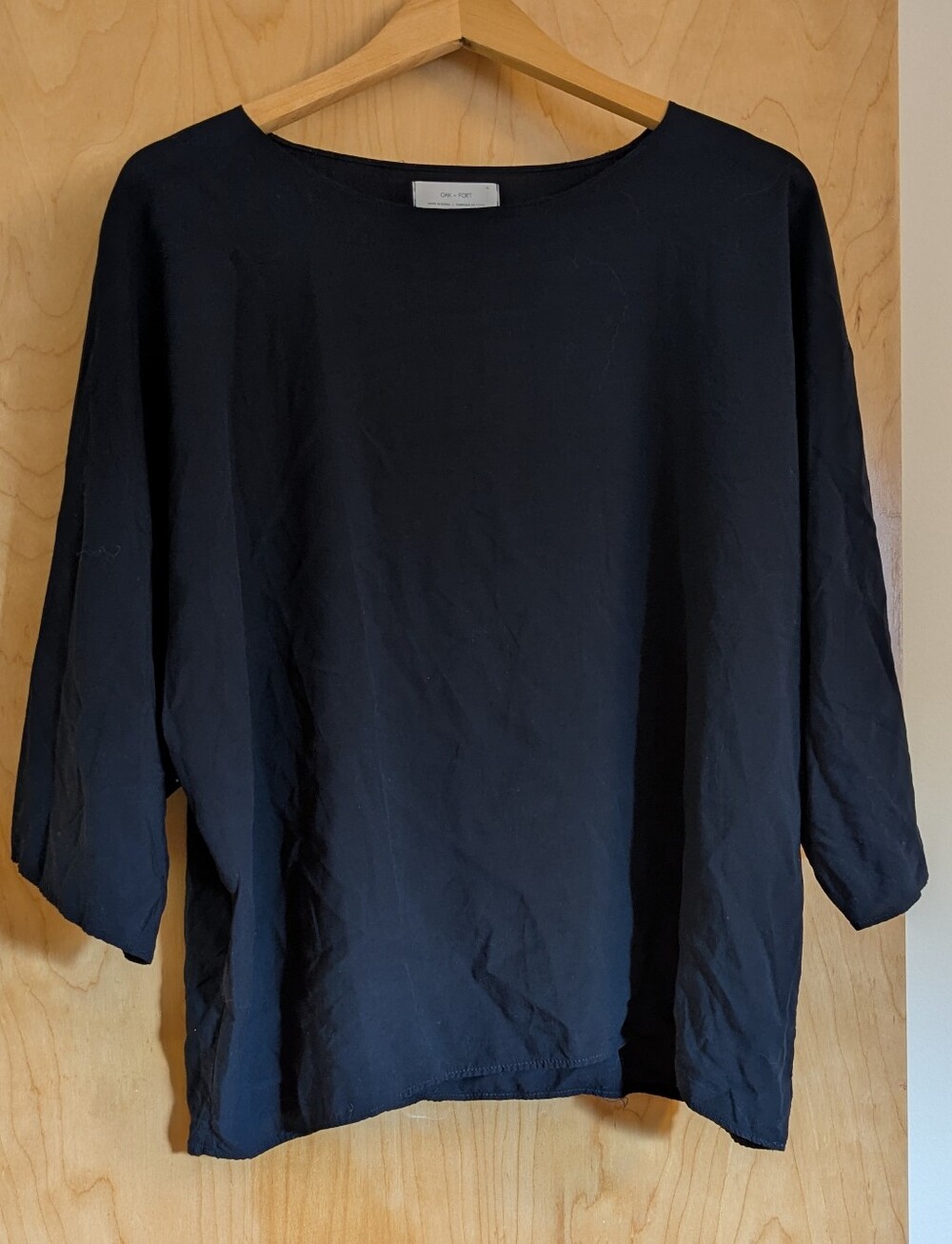 Oak And Fort Top In Navy Blue 100% Viscose